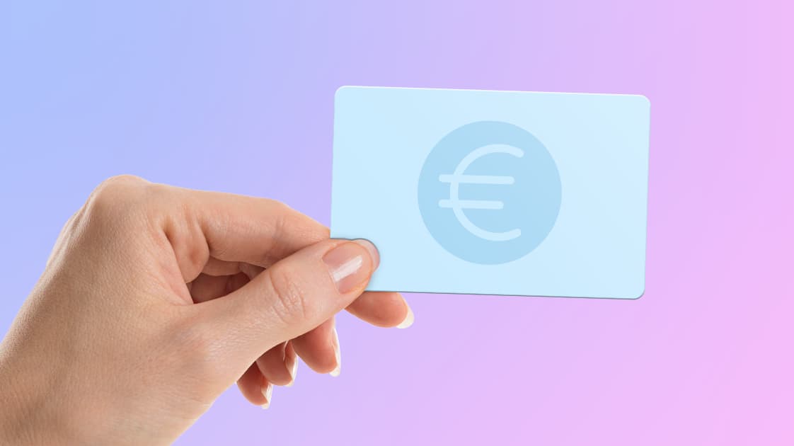 Stapel cadeaukaarten van verschillende merken