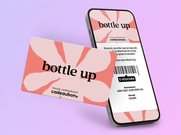 Digitale cadeaukaart in de huisstijl van Bottle Up, op telefoon met e-voucher en pincode